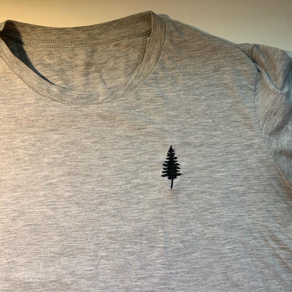 Tentree cropped T-shirt - Size small - Picture 3 of 6